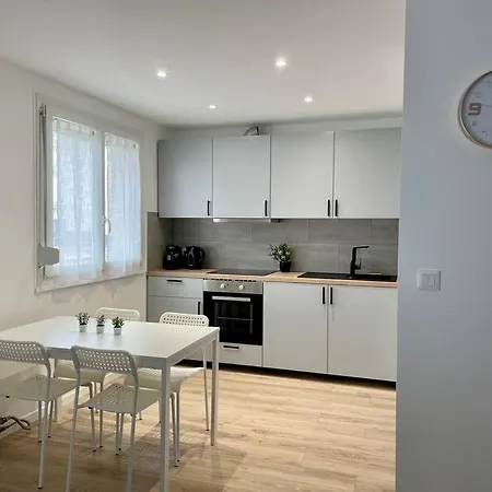 Ferienwohnung L'Esplanade - Super 3 Pieces Refait A Neuf - Reims Exterior foto